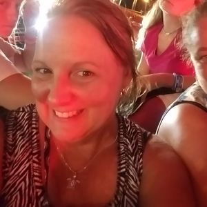 Meet your Posher, Arlene